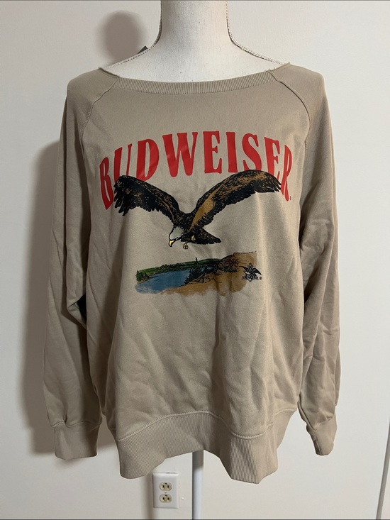 Budweiser Tops - Budweiser Sweatshirt